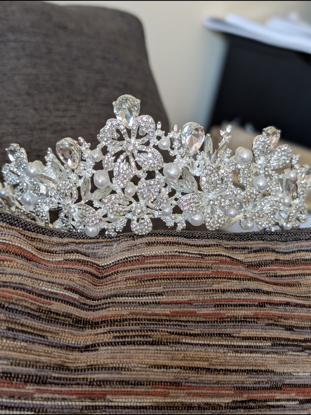 Silver Bridal Tiara with Pearls and Crystals - Elegant Women's Headpiece